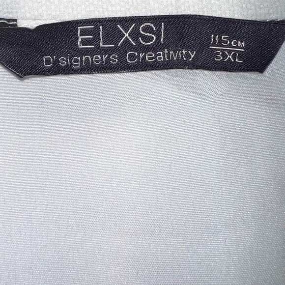 Nwot Elegant, versatile, Women’s graphic designer tunic by ELXSI - Picture 4 of 4